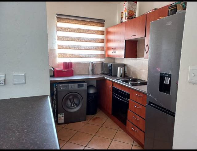 2 BEDROOM DUPLEX RENTED IN NOORDWYK
